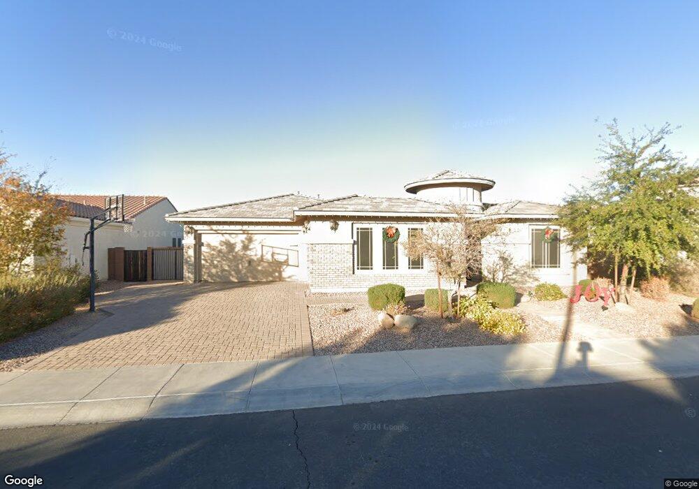 2324 E Susan Dr, Gilbert, AZ 85298 - photo 1