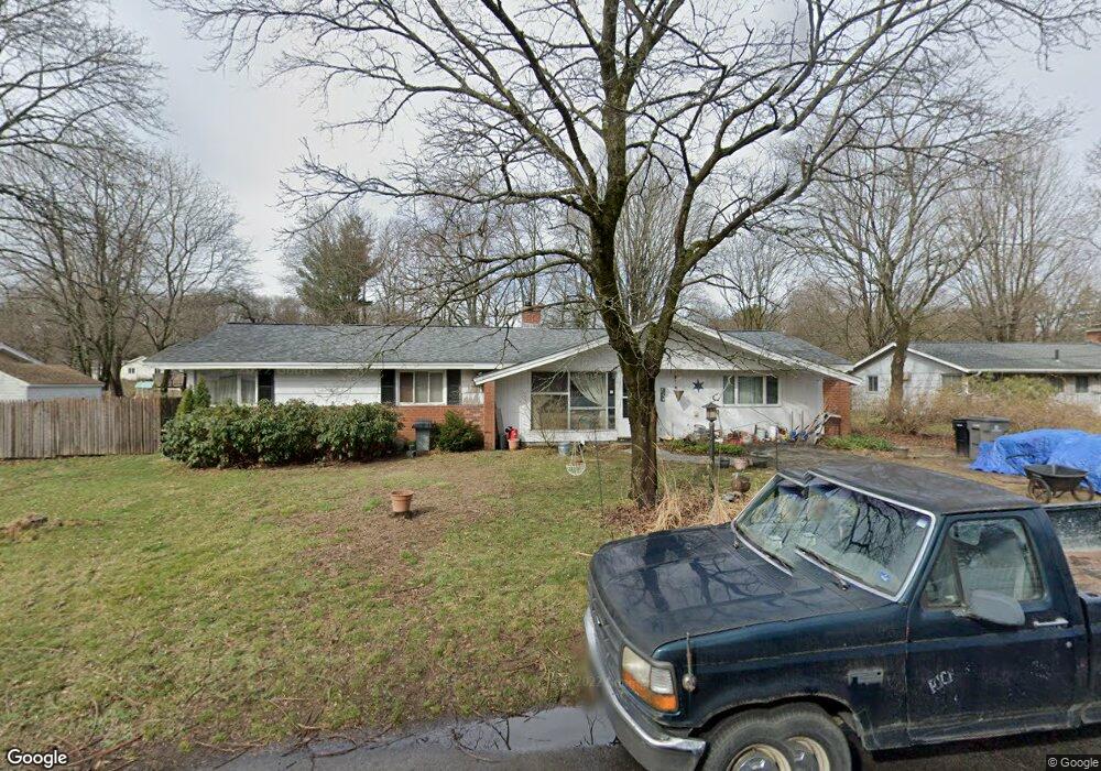 10 Temi Rd, Framingham, MA 01701 - photo 1