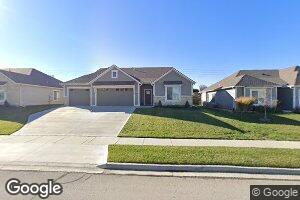 407 Three Forks Dr, Lawrence, KS 66049