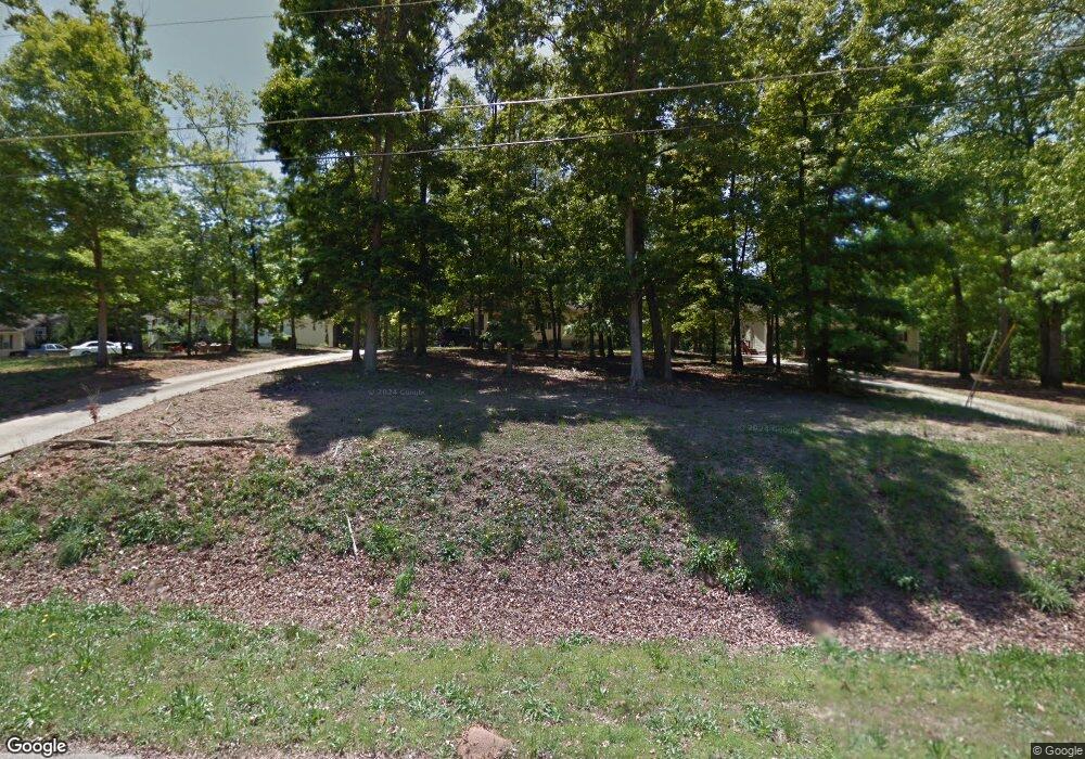 346 Noketchee Dr, Athens, GA 30601 - photo 1