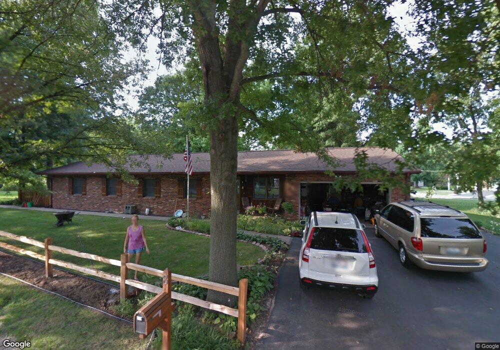 8 Edgewood Ct, Freeburg, IL 62243 - photo 1