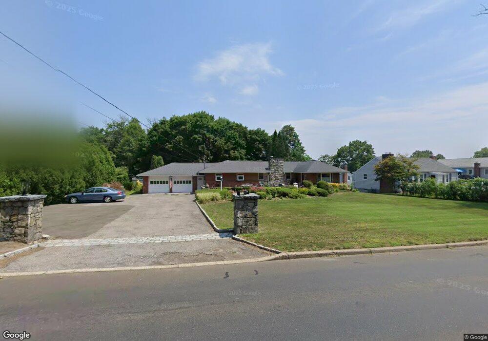 765 Newfield Ave, Stamford, CT 06905 - photo 1