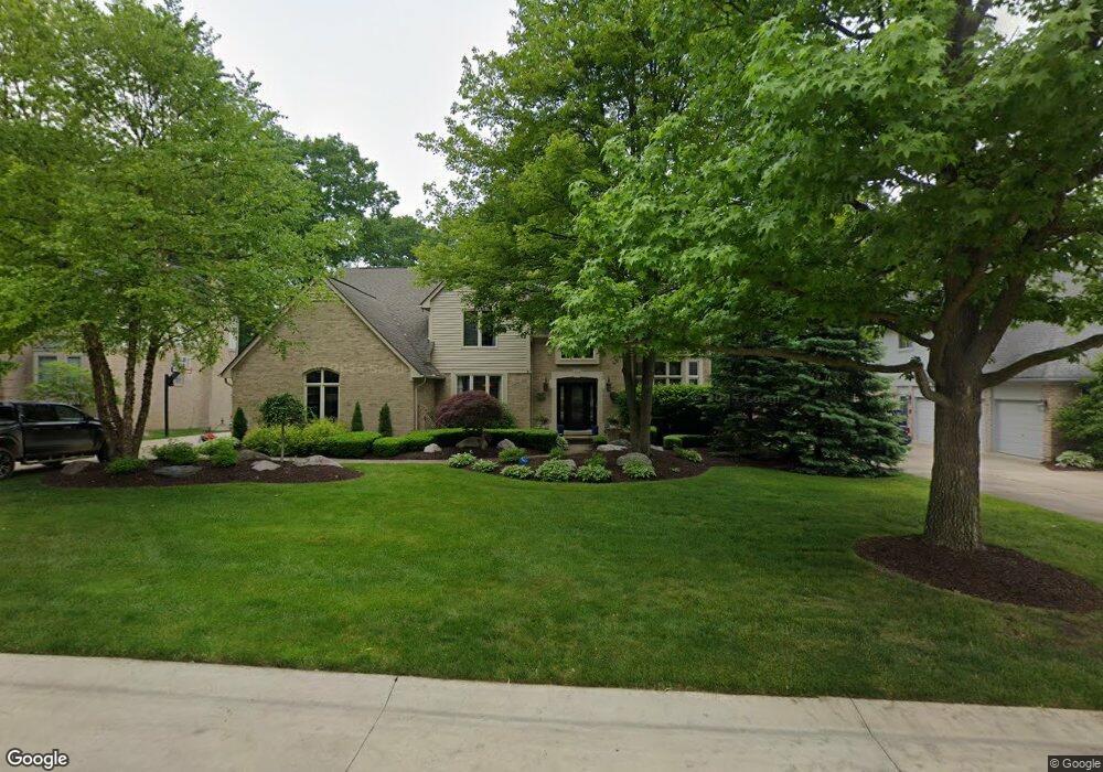3248 Parkwood Dr, Rochester Hills, MI 48306 - photo 1