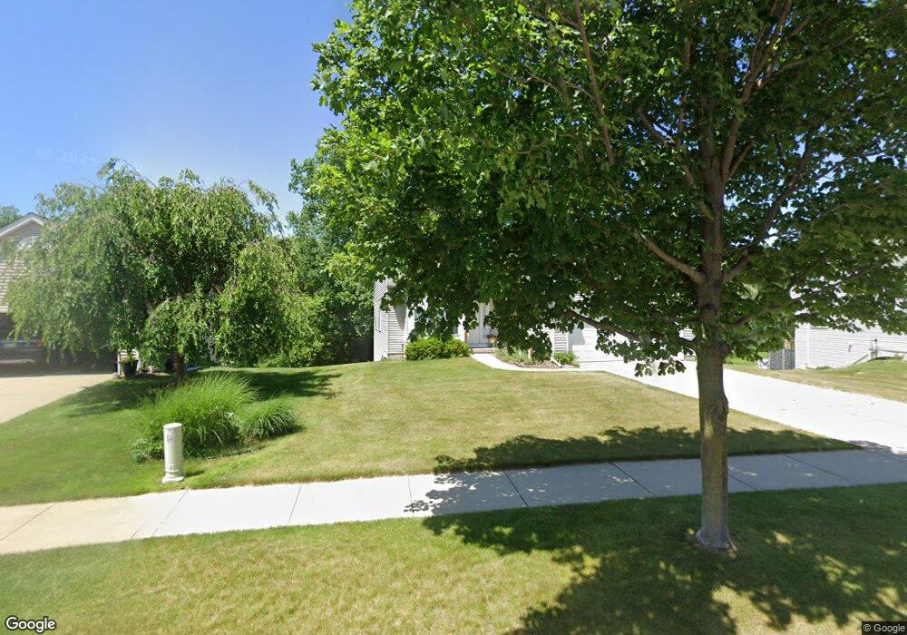 1543 Northbend Dr NE, Grand Rapids, MI 49505 - photo 1