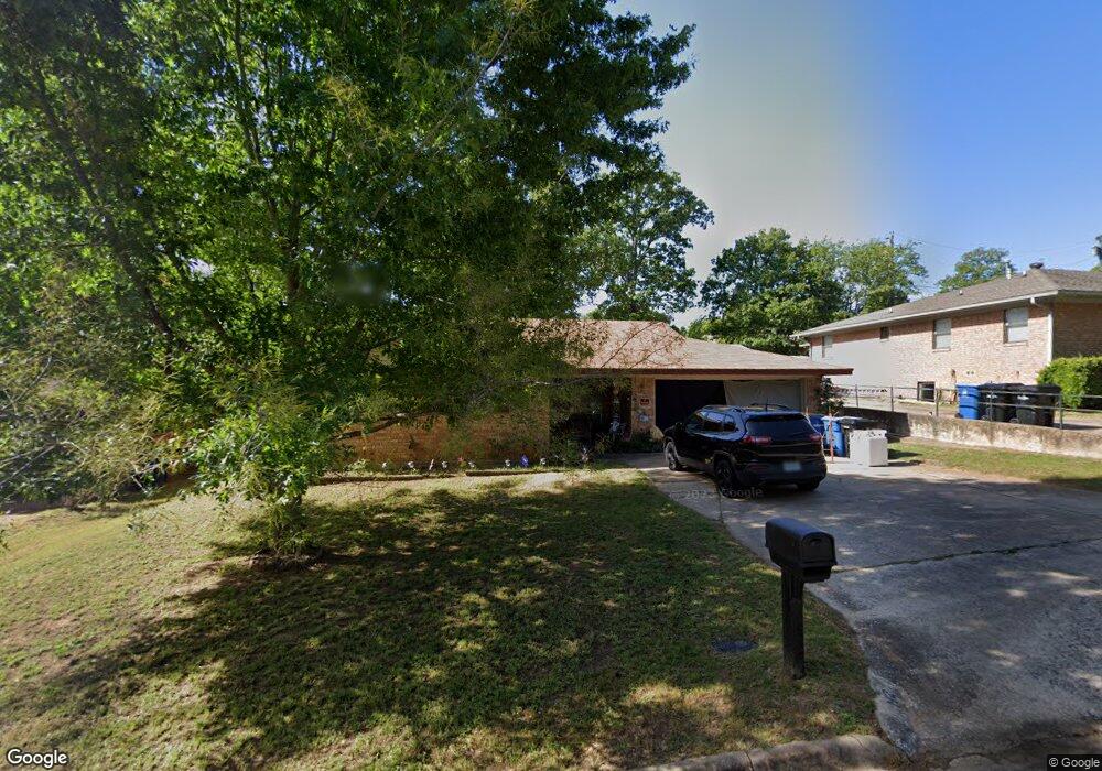 112 E Florence St, Denison, TX 75021 - photo 1