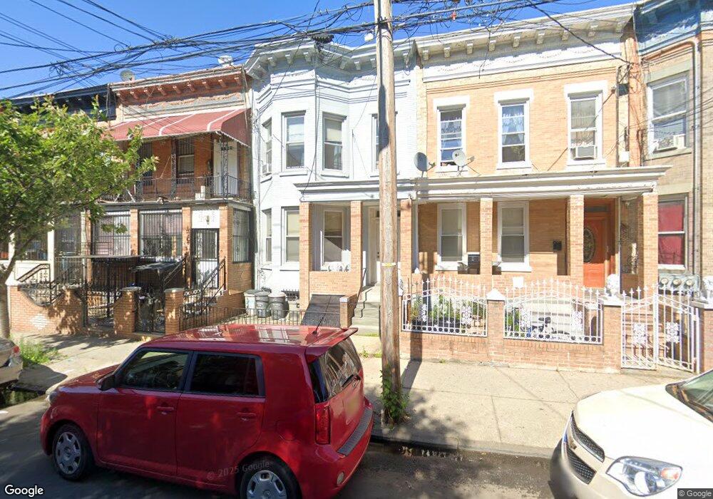 201 Autumn Ave, Brooklyn, NY 11208 - photo 1
