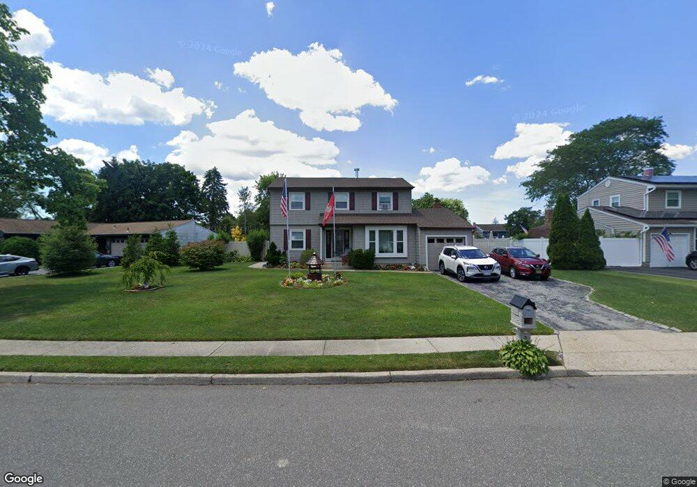 51 Spiral Rd, Holtsville, NY 11742 - photo 1