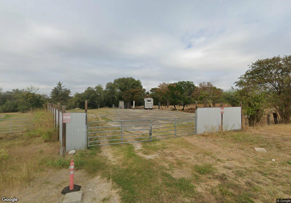 1337 River Terrace, New Braunfels, TX 78130 - photo 1