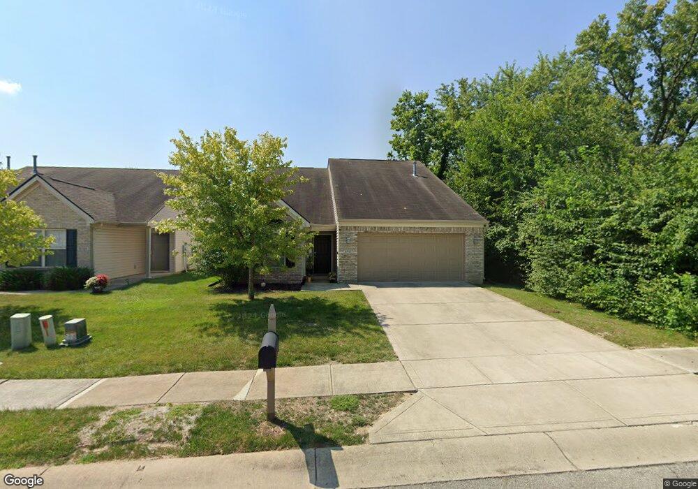 11705 Whisper Cove Dr, Fishers, IN 46037 - photo 1