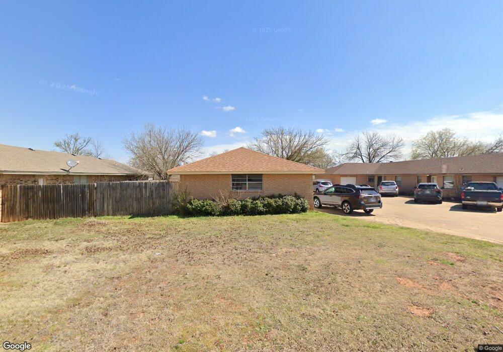 1404 Sequoyah St, Moore, OK 73160 - photo 1