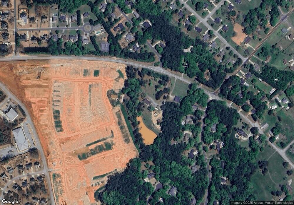 481 E Broad St, Winder, GA 30680 - photo 1