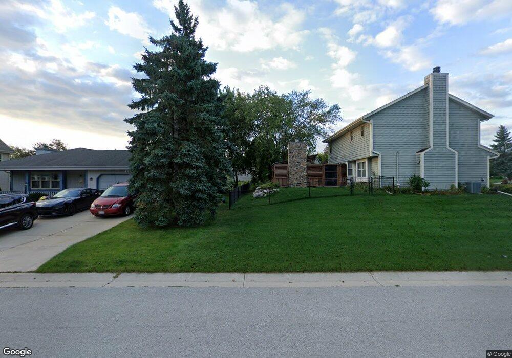 W154N7430 Stony Ct, Menomonee Falls, WI 53051 - photo 1