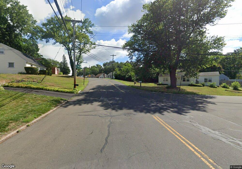 1 Melrose Dr, New Haven, CT 06513 - photo 1