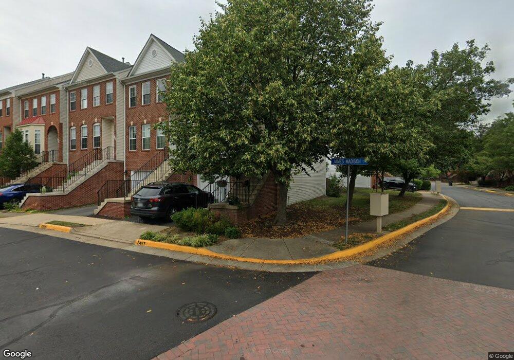 2597 James Madison Cir, Herndon, VA 20171 - photo 1