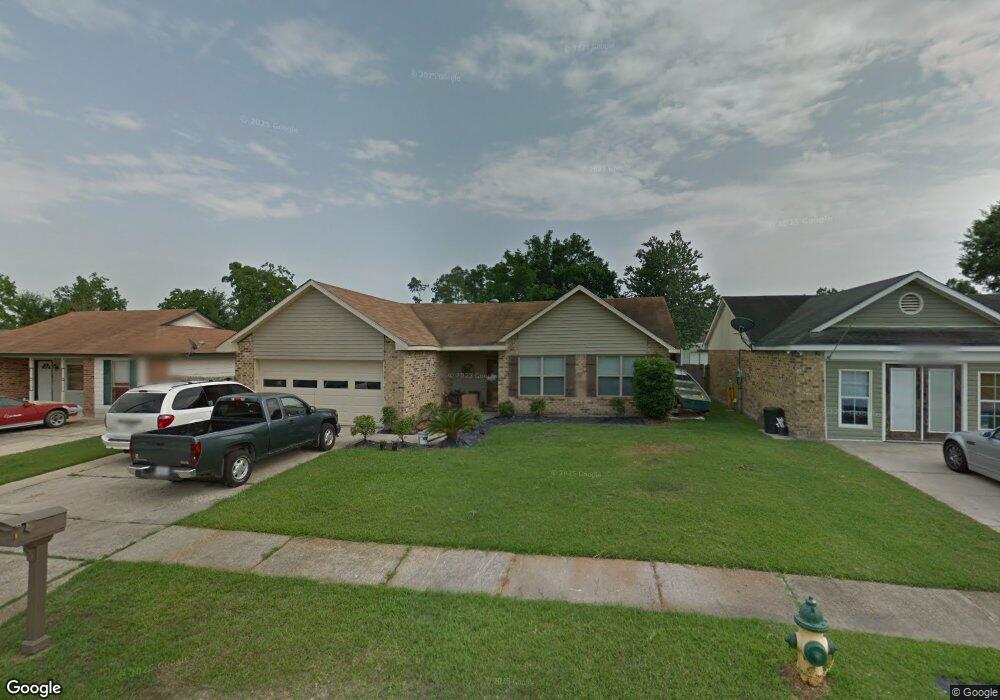 1912 Hempstead Dr, Slidell, LA 70461 - photo 1