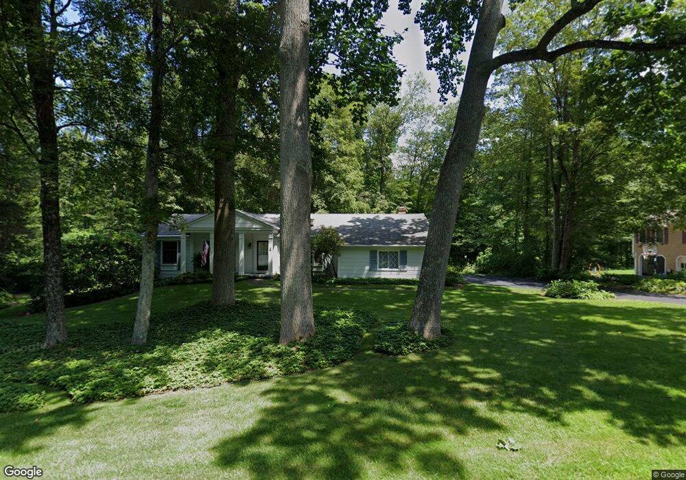 8 Fulling Mill Ln, Ridgefield, CT 06877 - photo 1