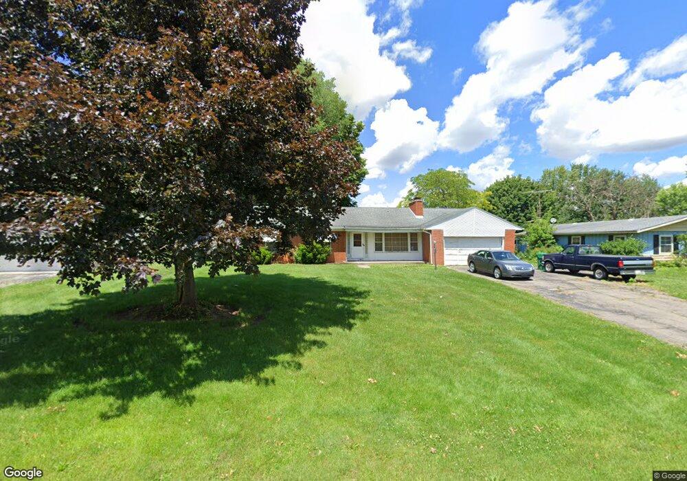 143 W Greenlawn Dr, La Porte, IN 46350 - photo 1