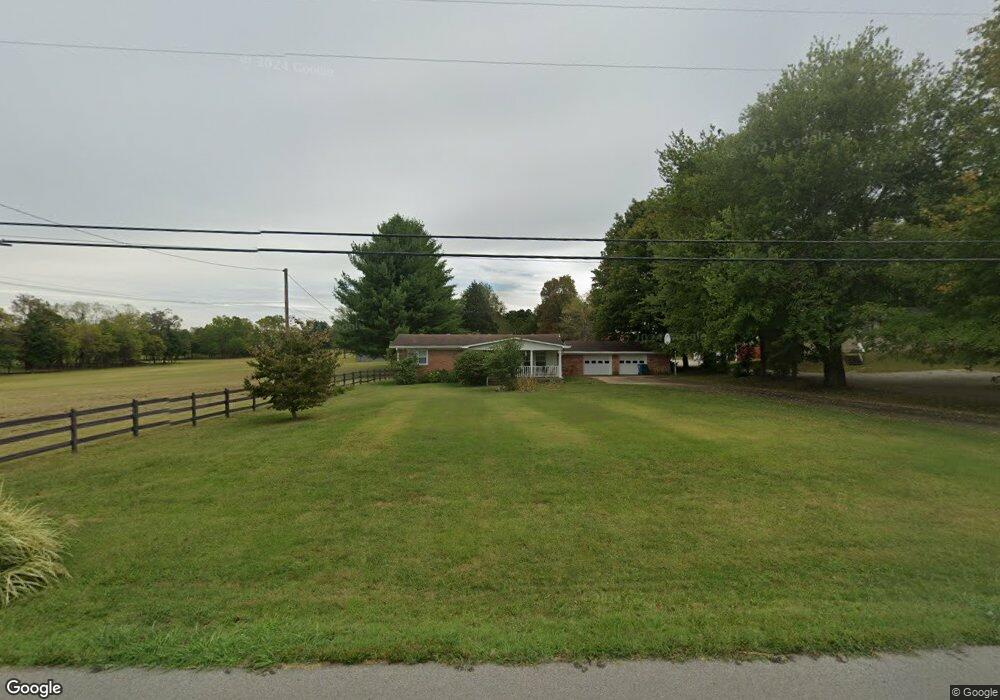 10101 Oak Grove Rd, Louisville, KY 40291 - photo 1