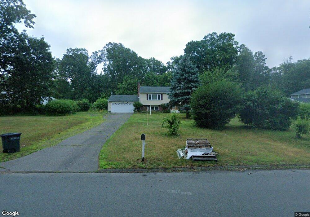 15 Bowling Green Dr, North Haven, CT 06473 - photo 1