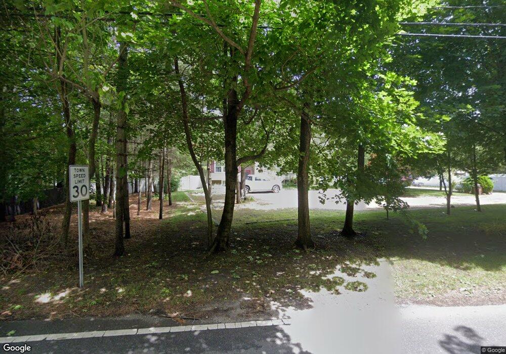 175 Middle Island Rd, Medford, NY 11763 - photo 1