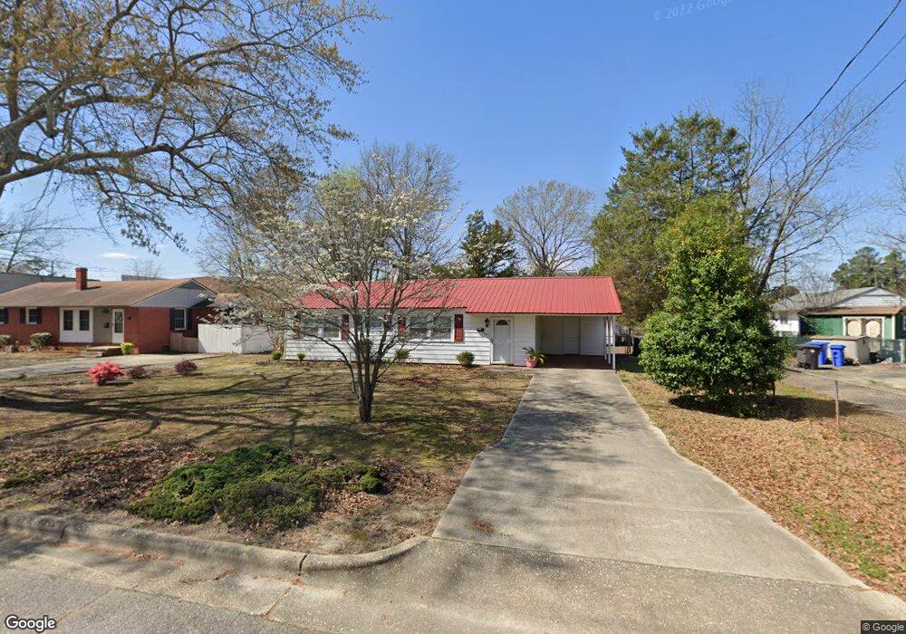 404 Buie Ct, Fayetteville, NC 28304 - photo 1