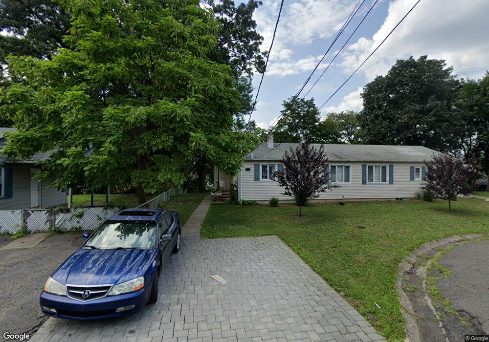 22 Bredder Ct unit 24, Elmwood Park, NJ 07407 - photo 1