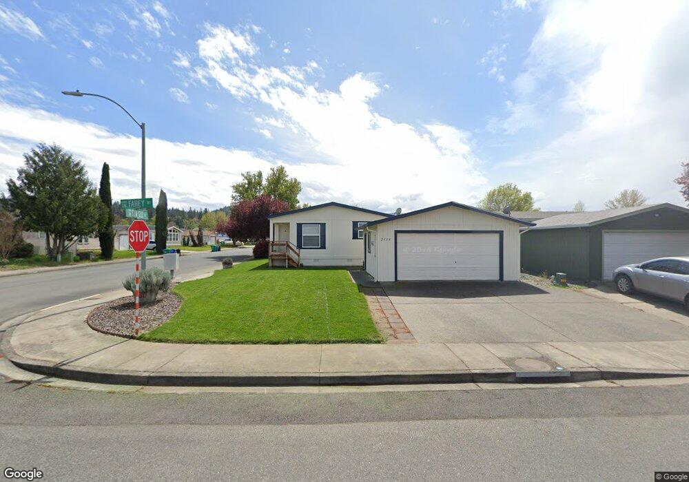 2113 Fahey Way, Grants Pass, OR 97527 - photo 1