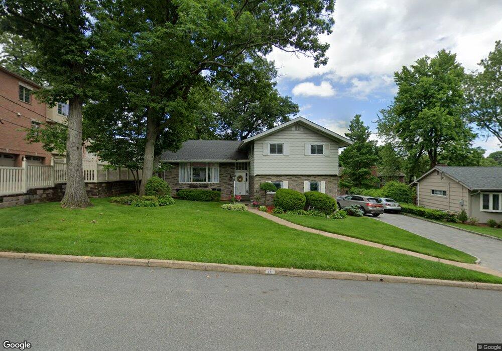 17 Ridge Rd, Englewood Cliffs, NJ 07632 - photo 1