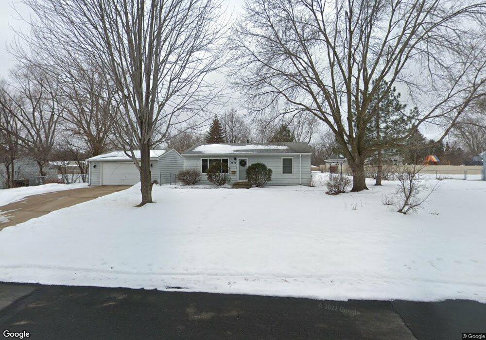8800 Dupont Ave S, Bloomington, MN 55420 - photo 1
