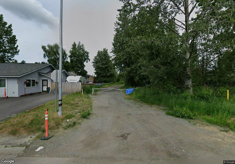 6377 Spruce St, Anchorage, AK 99507 - photo 1