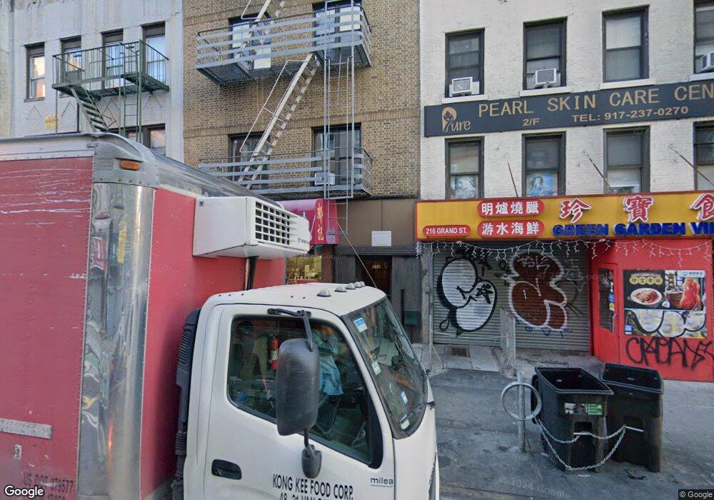 212 Grand St unit 4B, New York, NY 10013 - photo 1