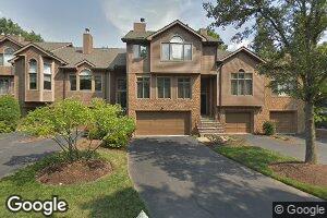 84 Lakeview Dr, Old Tappan, NJ 07675