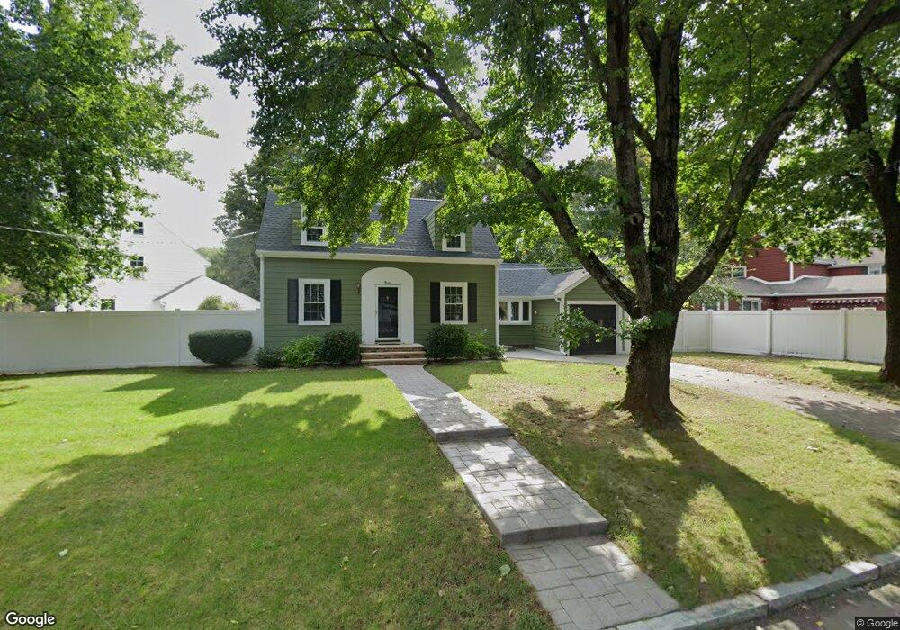 30 Windsor Rd, Stoneham, MA 02180 - photo 1