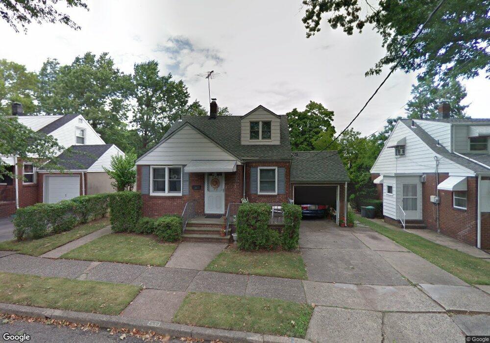 253 Coolidge Ave, Hasbrouck Heights, NJ 07604 - photo 1