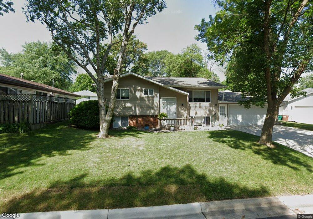1205 Crestview Rd, Albert Lea, MN 56007 - photo 1