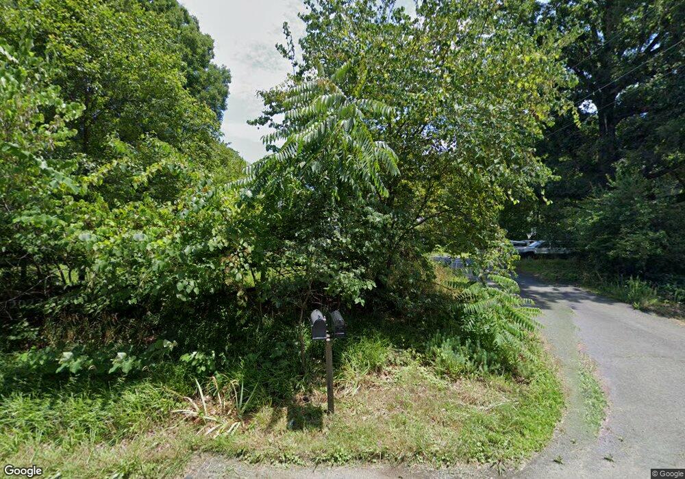 6652 Thomas Jefferson Pkwy, Palmyra, VA 22963 - photo 1