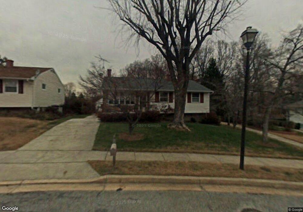 8 Parkwind Ct, Parkville, MD 21234 - photo 1