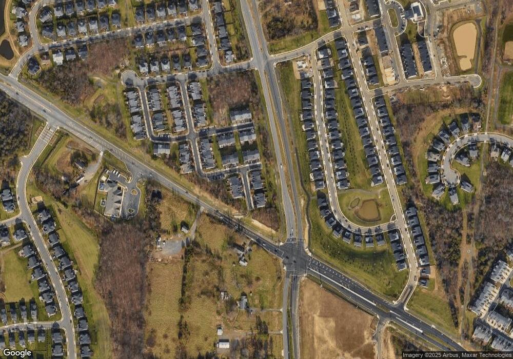 25572 Soft Mist Terrace, Aldie, VA 20105 - photo 1