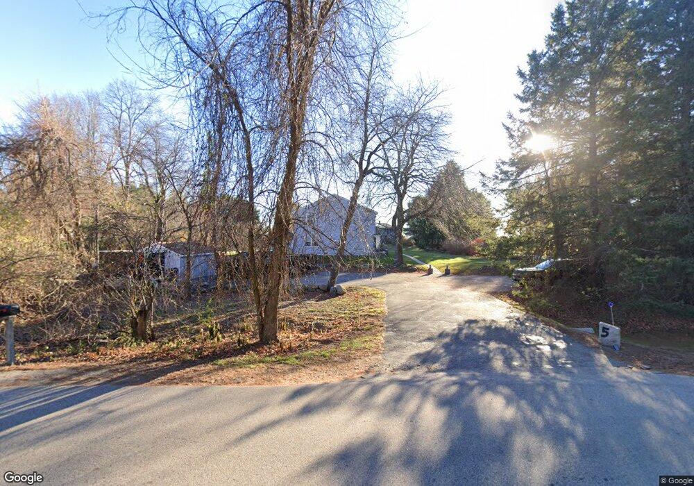 7 Raeder Dr unit B, Stratham, NH 03885 - photo 1