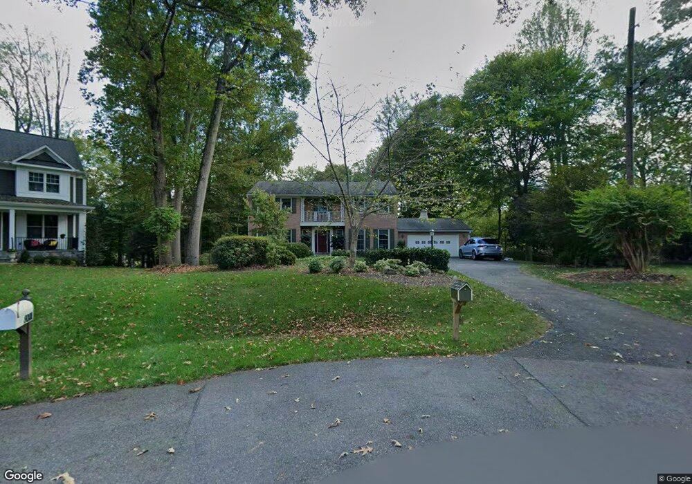 8000 Carita Ct, Bethesda, MD 20817 - photo 1