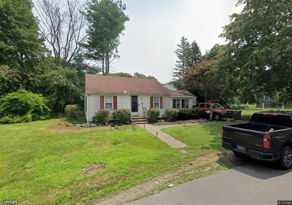 12 Ledgewood Rd, Braintree, MA 02184 - photo 1