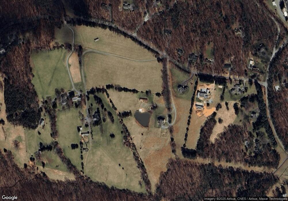 1291 Tilman Rd, Charlottesville, VA 22901 - photo 1