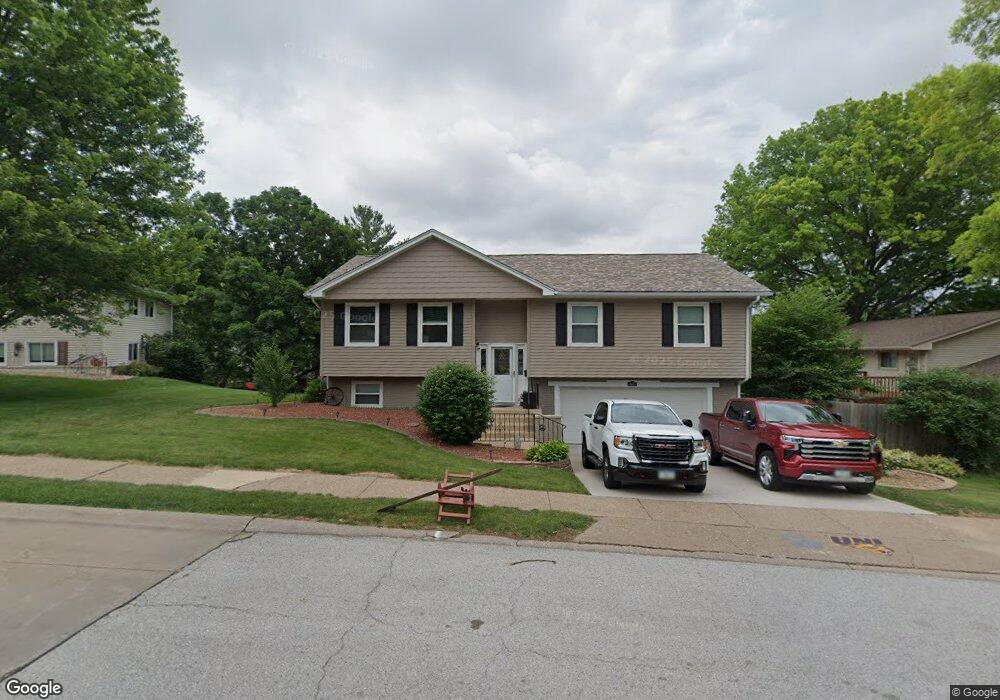 4411 Warren St, Davenport, IA 52806 - photo 1