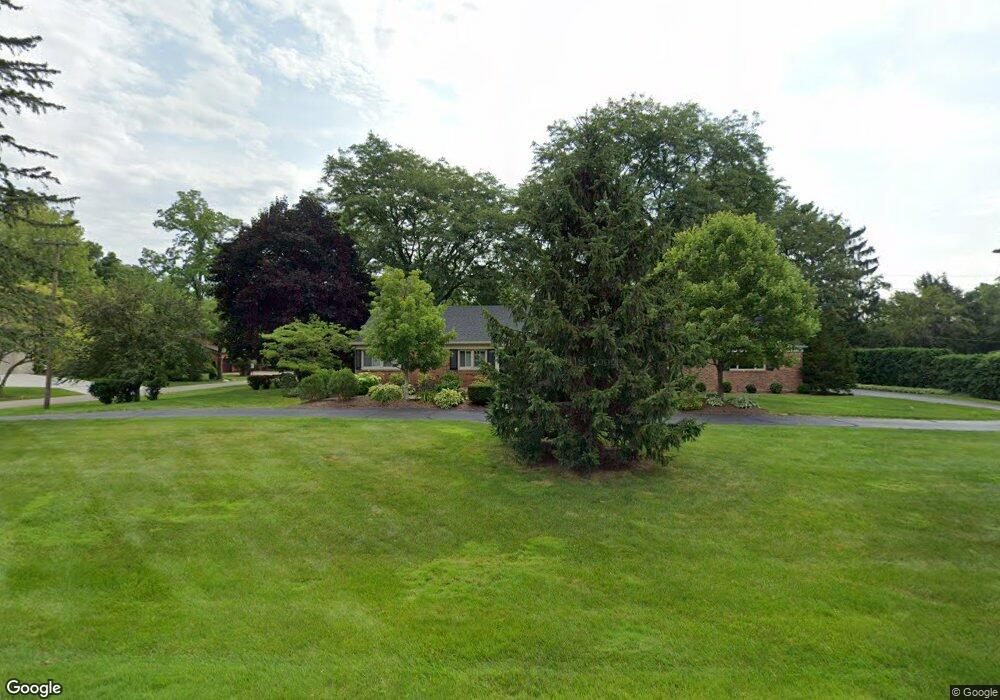 6041 Golfview Dr, Bloomfield Hills, MI 48301 - photo 1