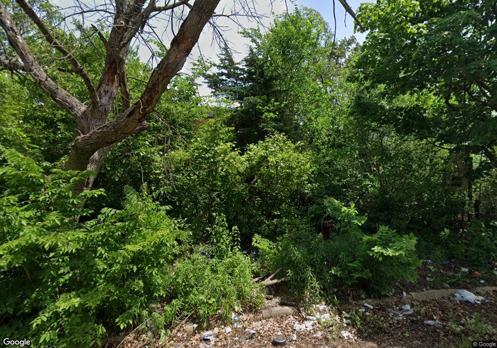 565 1/2 Taney St, Gary, IN 46404 - photo 1