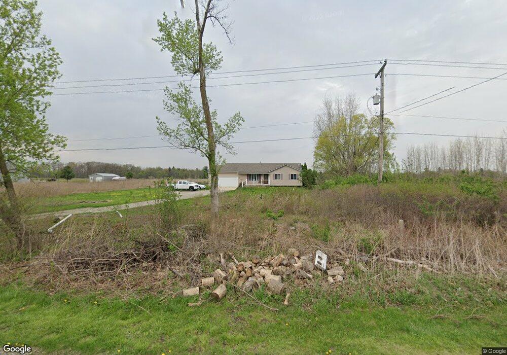 9148 Grand Blanc Rd, Gaines, MI 48436 - photo 1