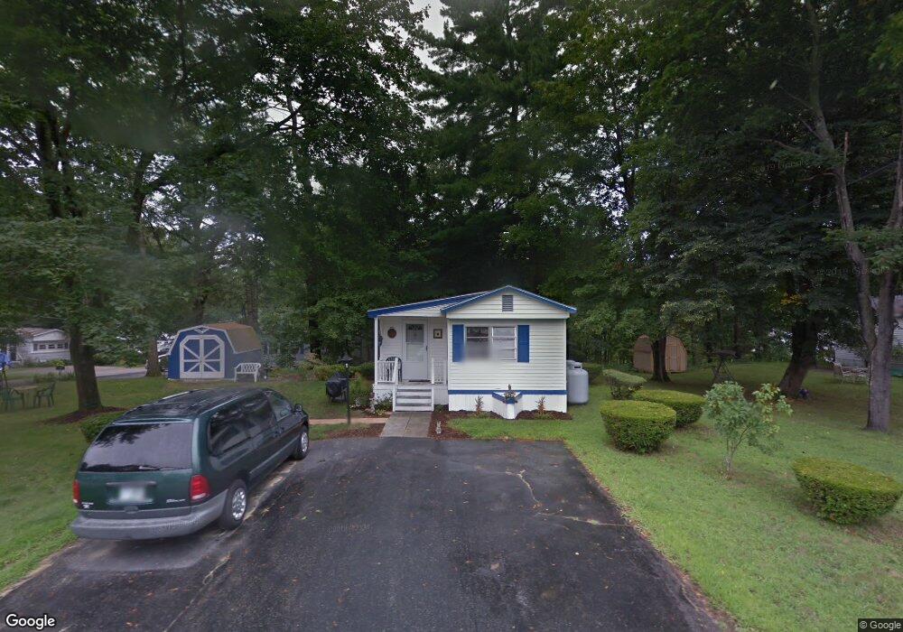 2 Plainfield Ln, Nashua, NH 03062 - photo 1