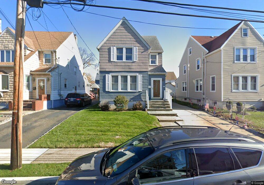 19 Marlboro Rd, Valley Stream, NY 11581 - photo 1