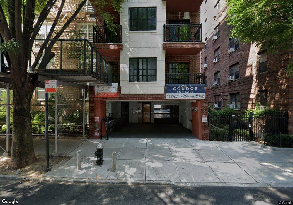 31-22 29th St unit 4A, Astoria, NY 11106 - photo 1