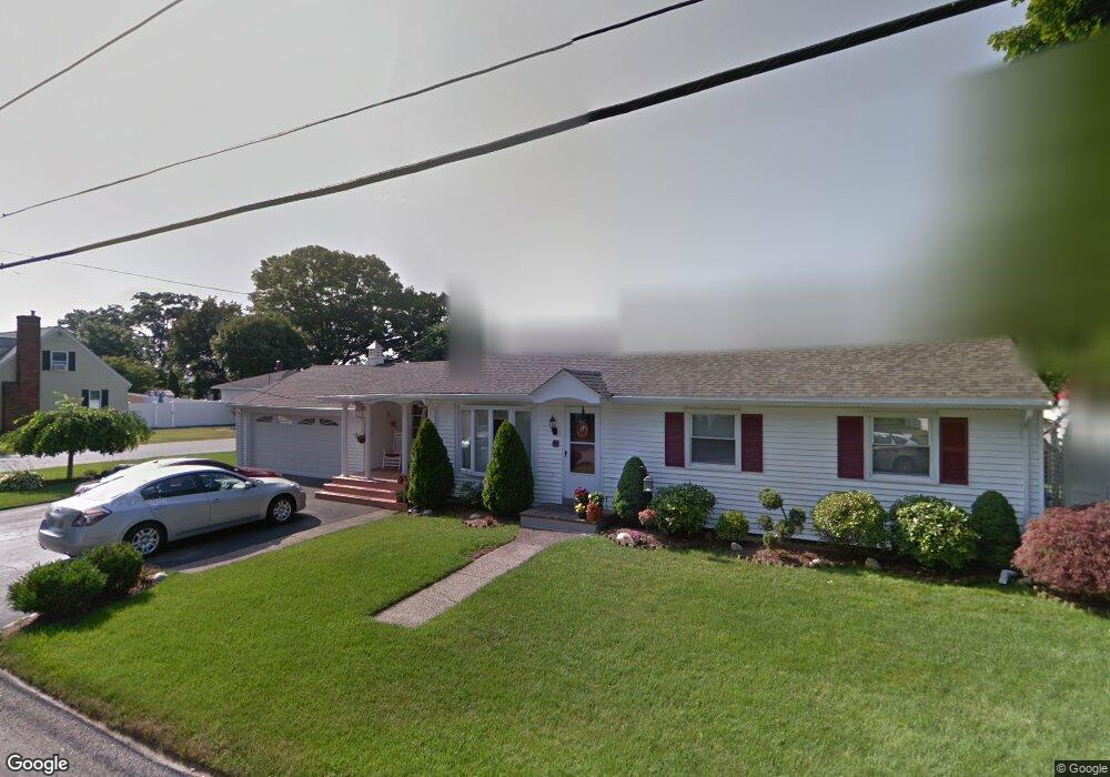 54 Toboggan Rd, Cumberland, RI 02864 - photo 1